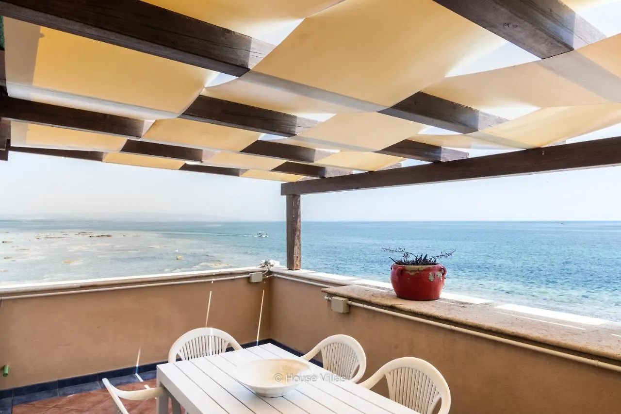 House&Villas - La Terrazza Sul Borgo Marzamemi Italia